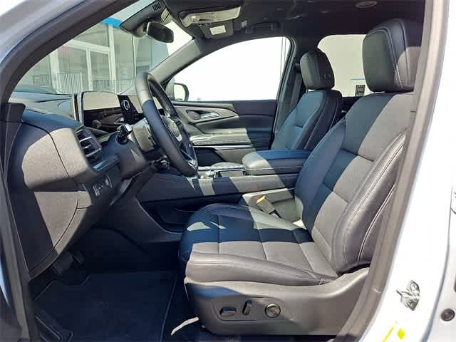 Thumbnail: 2026 Chevrolet Traverse - 13