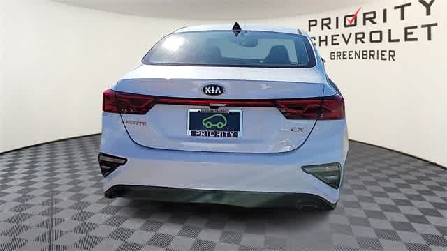 Thumbnail: 2021 Kia Forte - 7