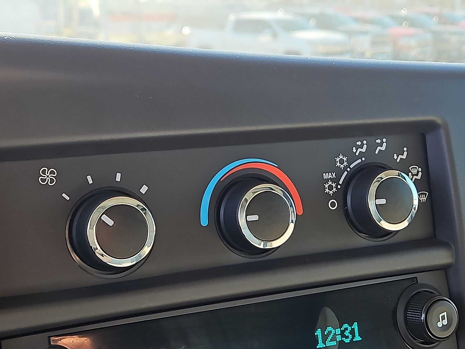 Thumbnail: 2024 Chevrolet Express - 16