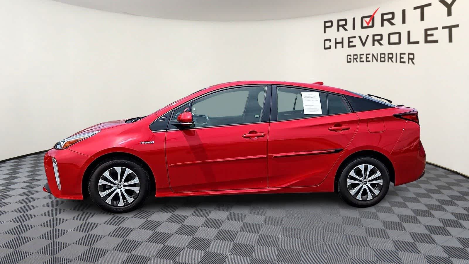 Thumbnail: 2022 Toyota Prius - 5
