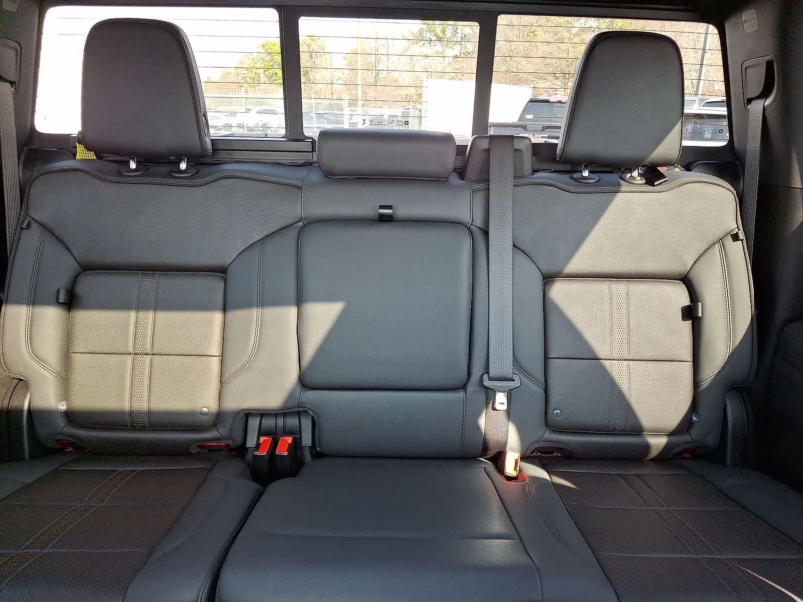 Thumbnail: 2025 Chevrolet Silverado 1500 - 14