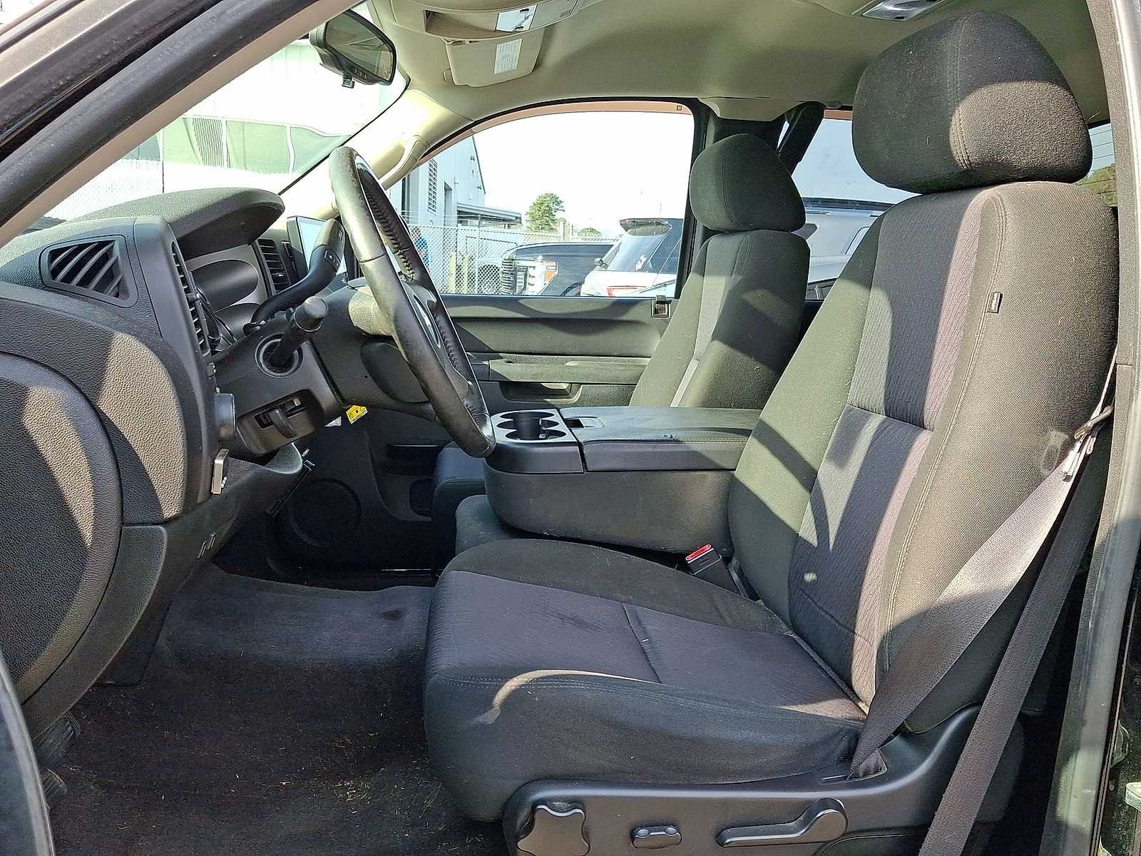 Thumbnail: 2013 Chevrolet Silverado 1500 - 24