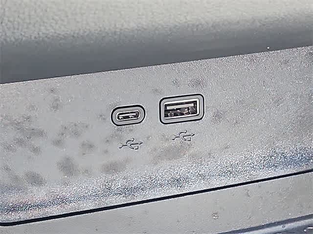 Thumbnail: 2025 Chevrolet Equinox - 17