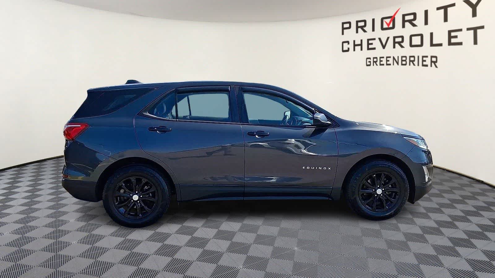 Thumbnail: 2018 Chevrolet Equinox - 9