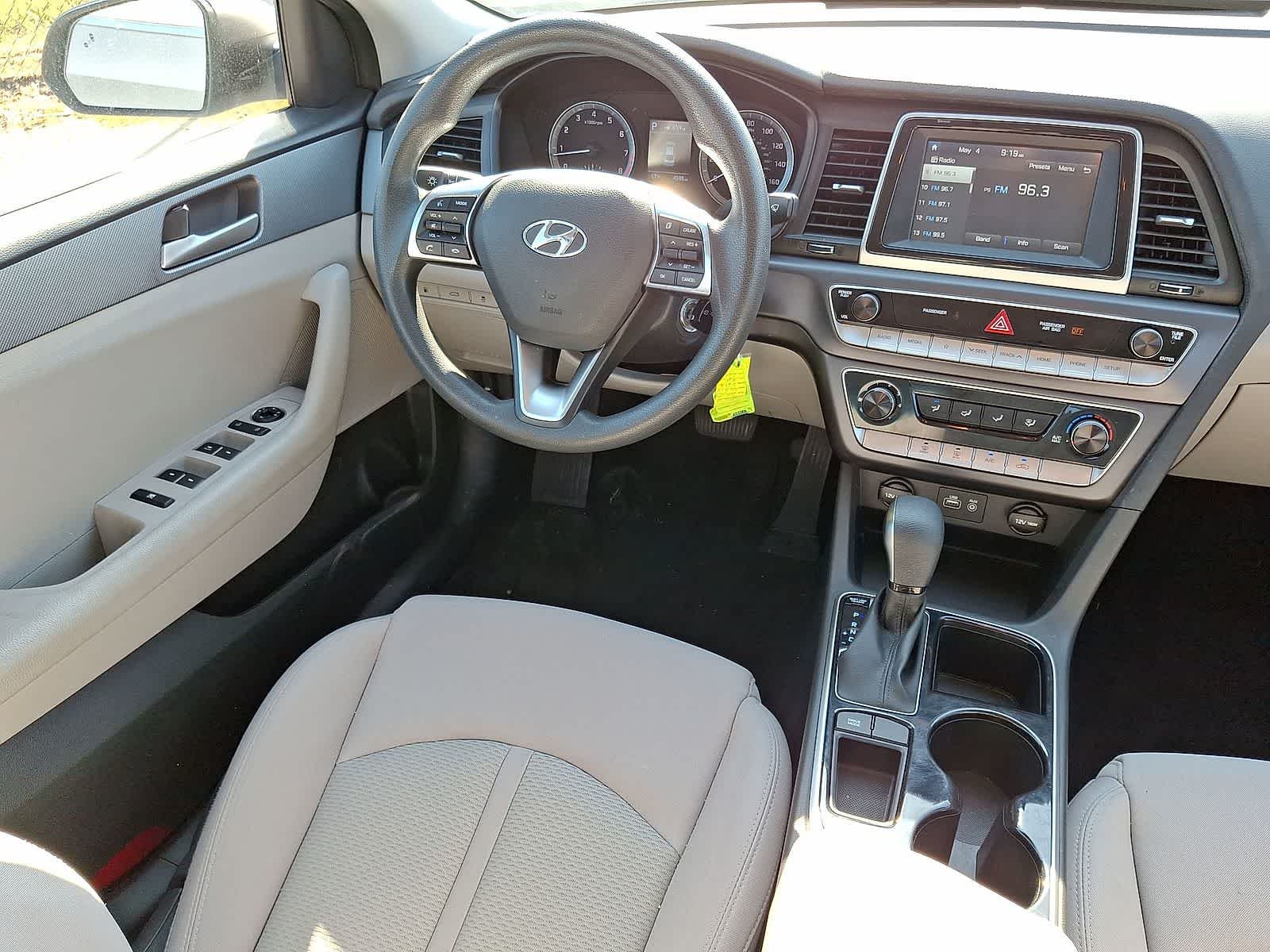 Thumbnail: 2018 Hyundai Sonata - 10
