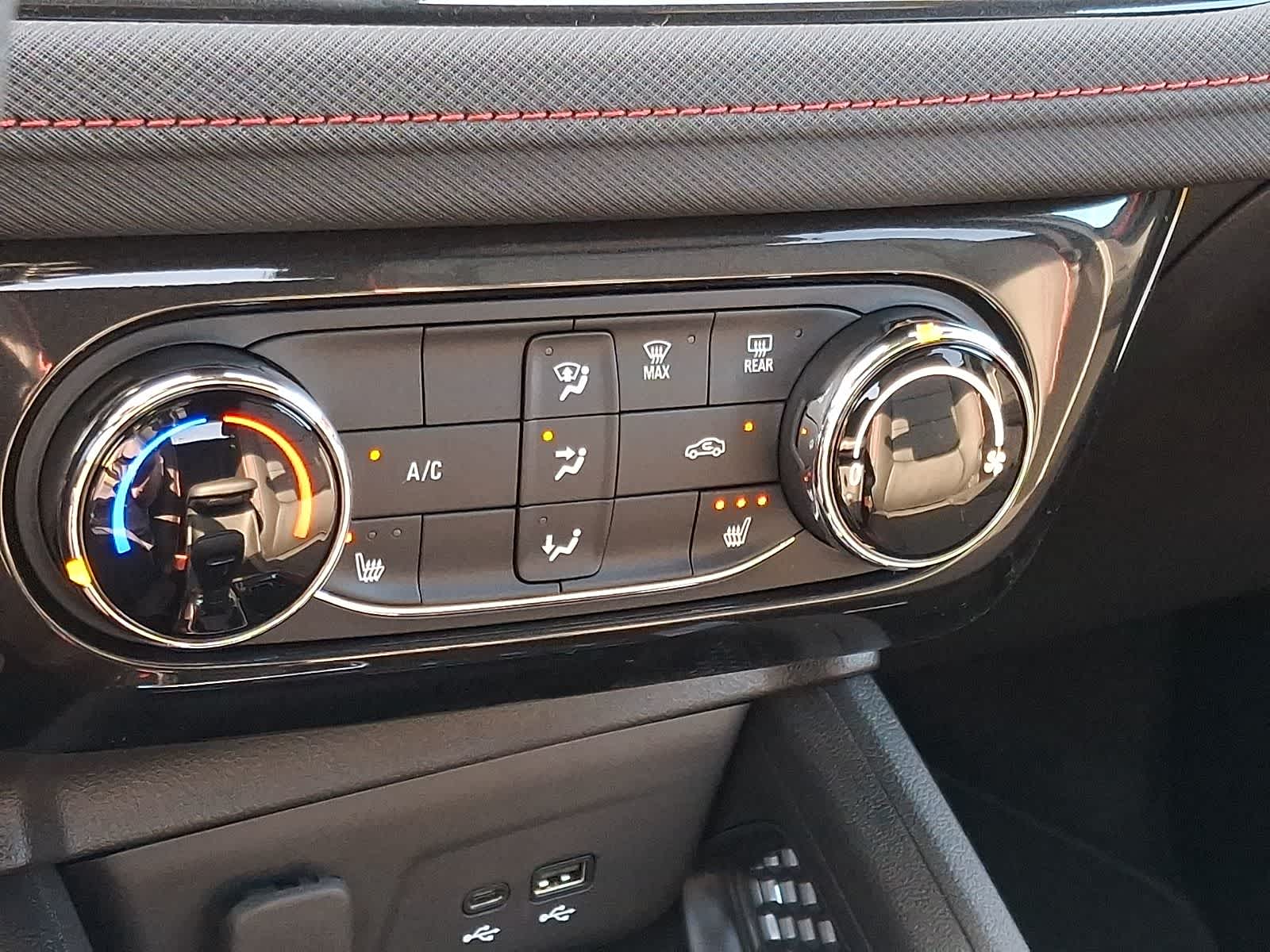 Thumbnail: 2026 Chevrolet TrailBlazer - 13