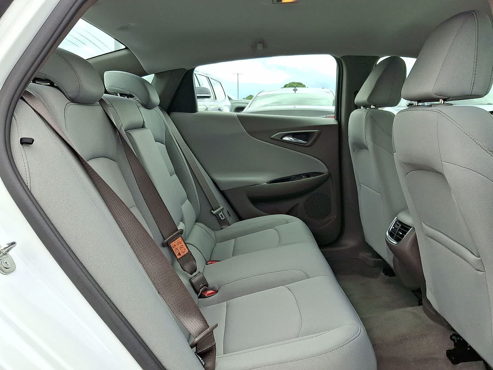 Thumbnail: 2023 Chevrolet Malibu - 31