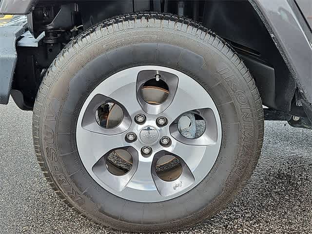 Thumbnail: 2017 Jeep Wrangler - 34