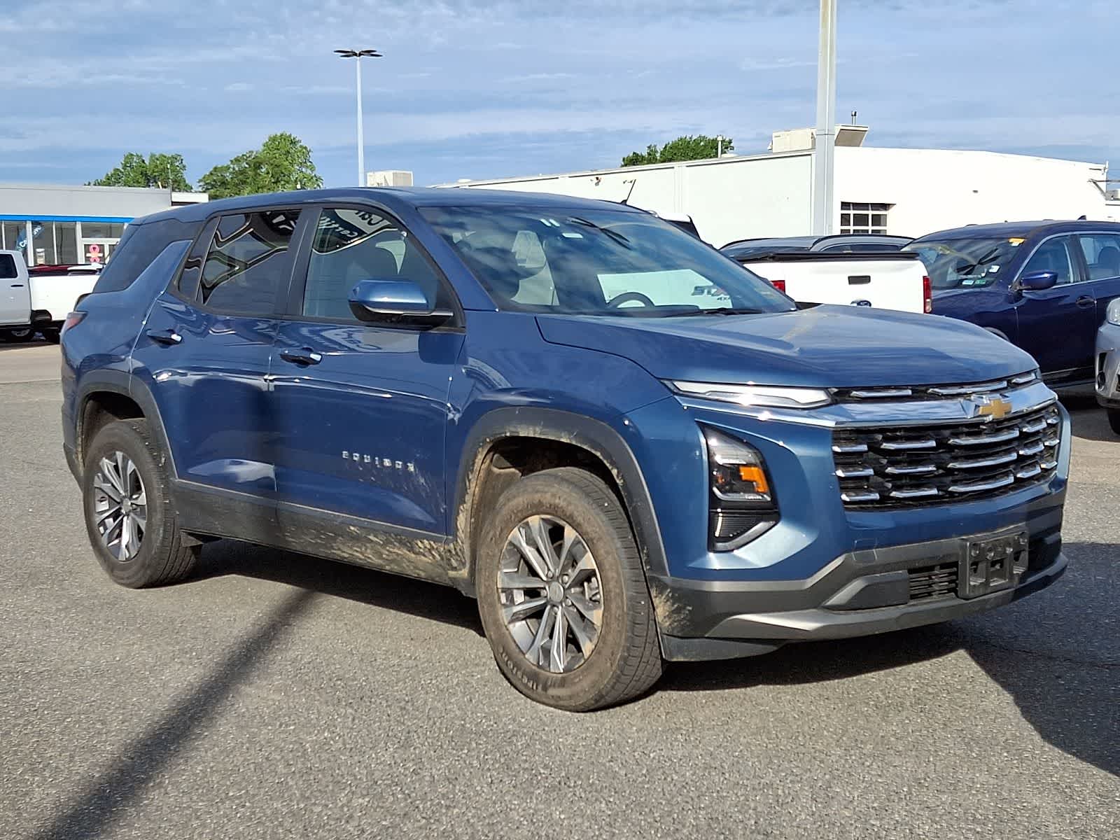 Thumbnail: 2025 Chevrolet Equinox - 2