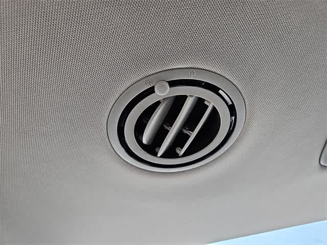 Thumbnail: 2022 Kia Telluride - 28