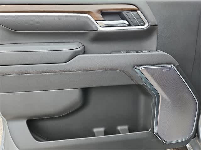 Thumbnail: 2025 Chevrolet Silverado 2500 - 8