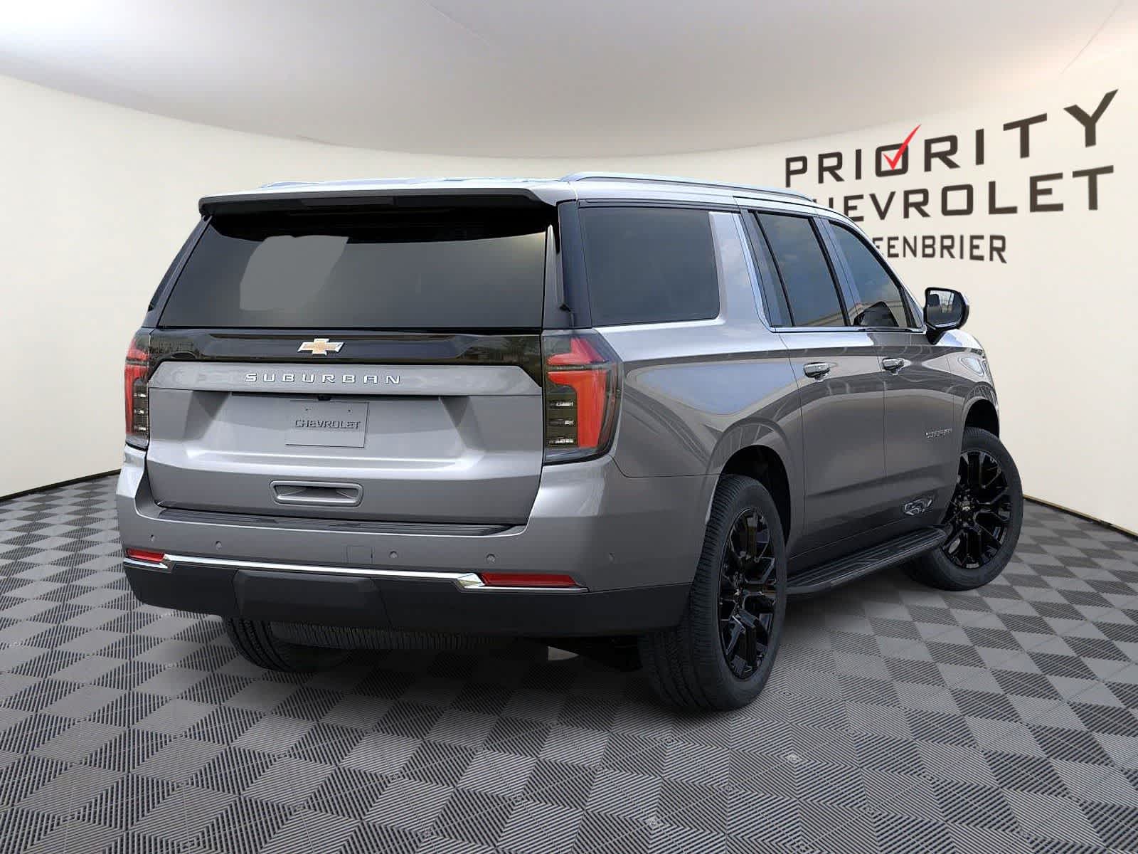 Thumbnail: 2026 Chevrolet Suburban - 4