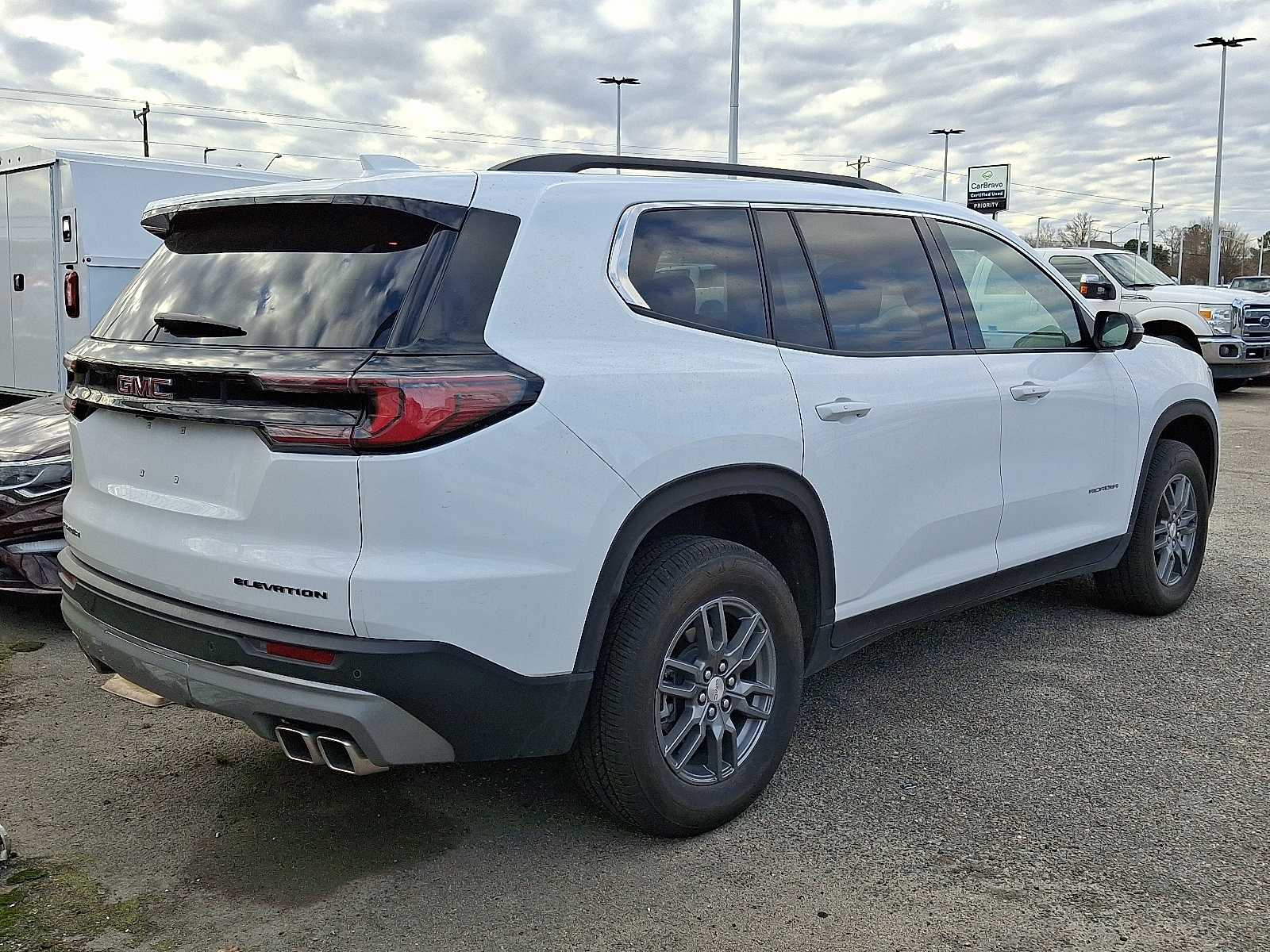 Thumbnail: 2025 GMC Acadia - 3
