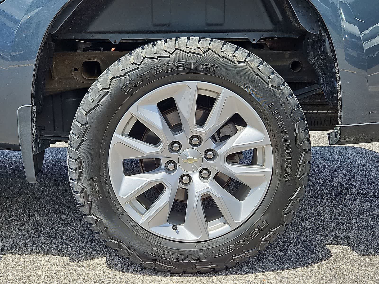 Thumbnail: 2021 Chevrolet Silverado 1500 - 36
