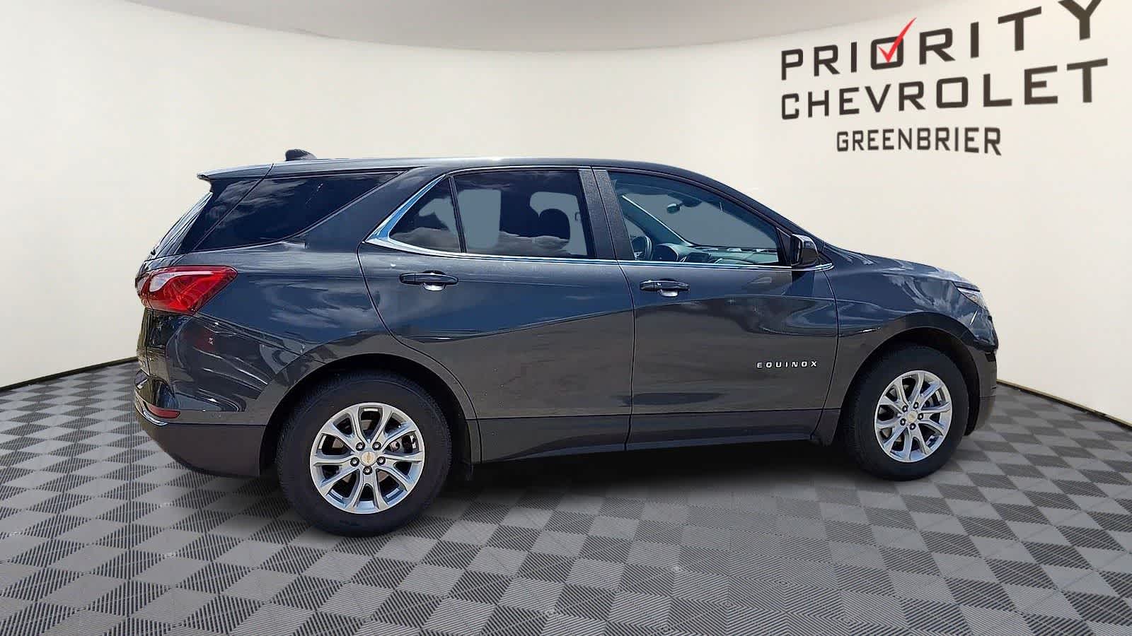Thumbnail: 2021 Chevrolet Equinox - 9