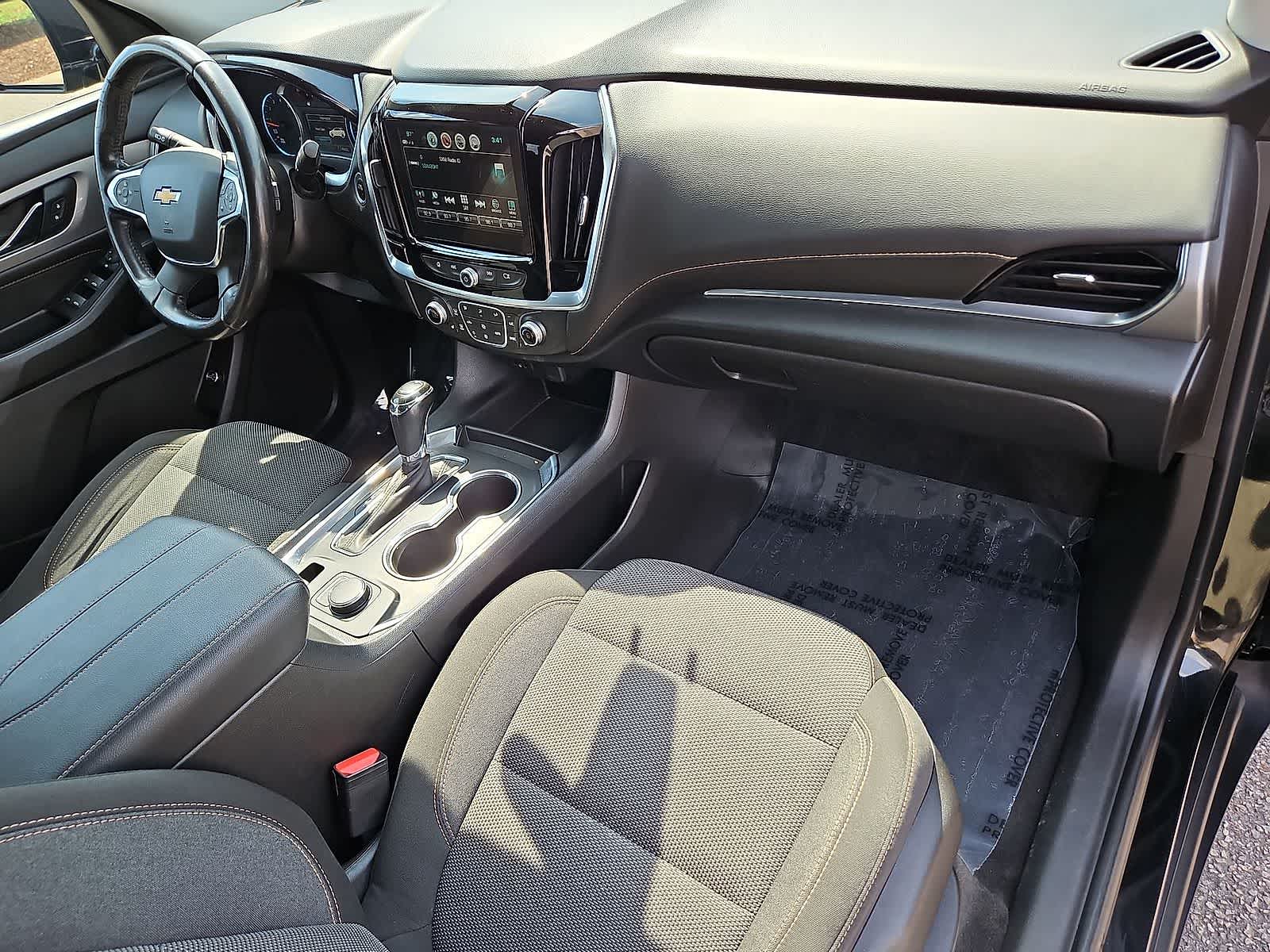Thumbnail: 2019 Chevrolet Traverse - 33