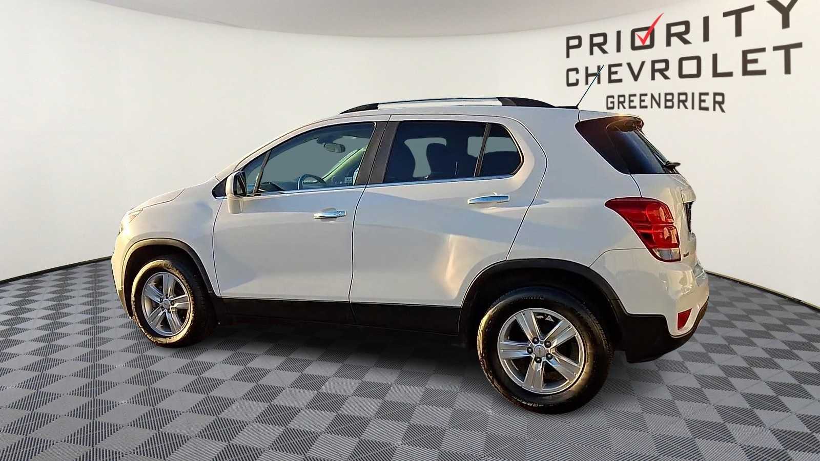Thumbnail: 2019 Chevrolet Trax - 6