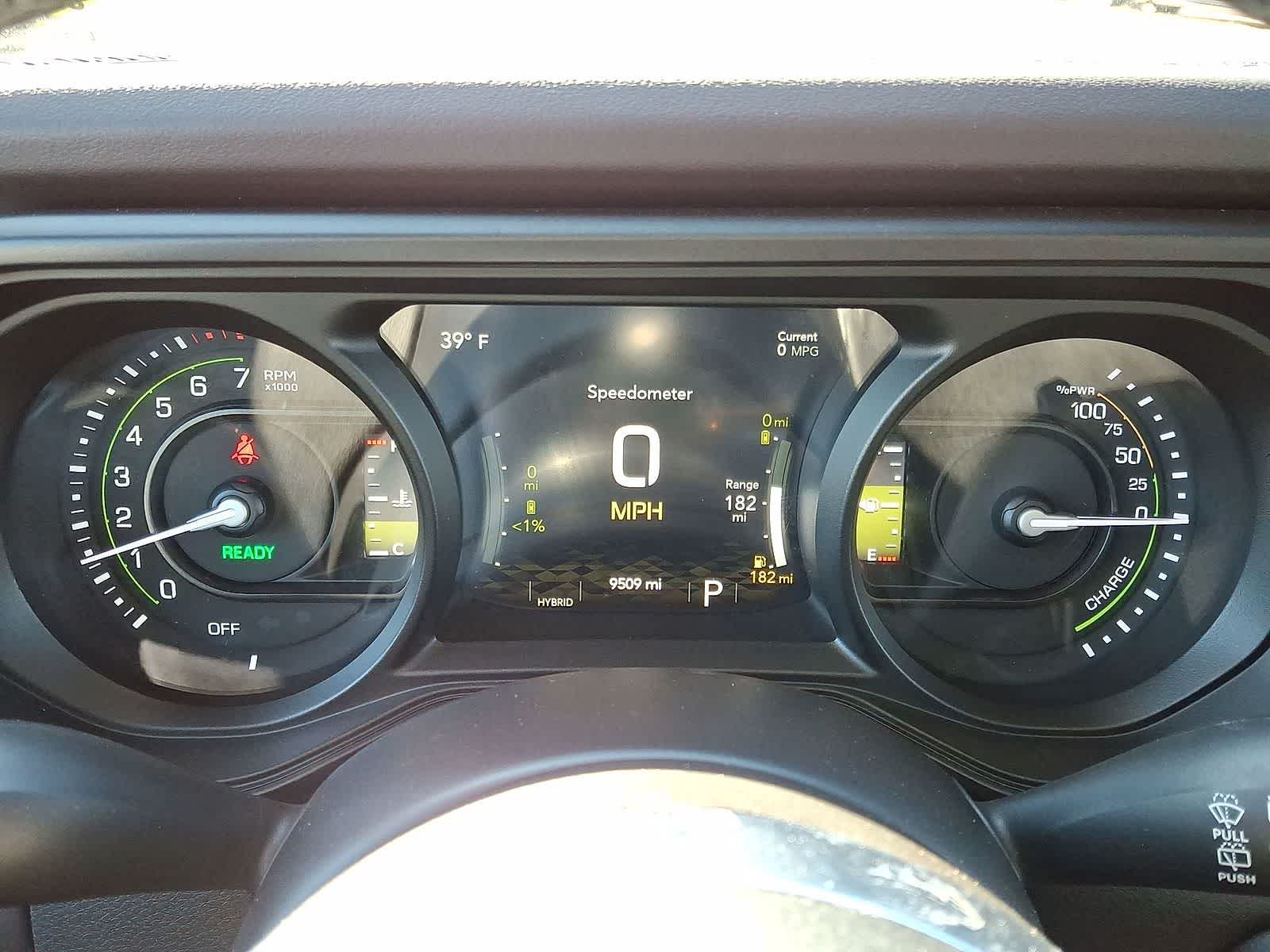 Thumbnail: 2025 Jeep Wrangler - 17