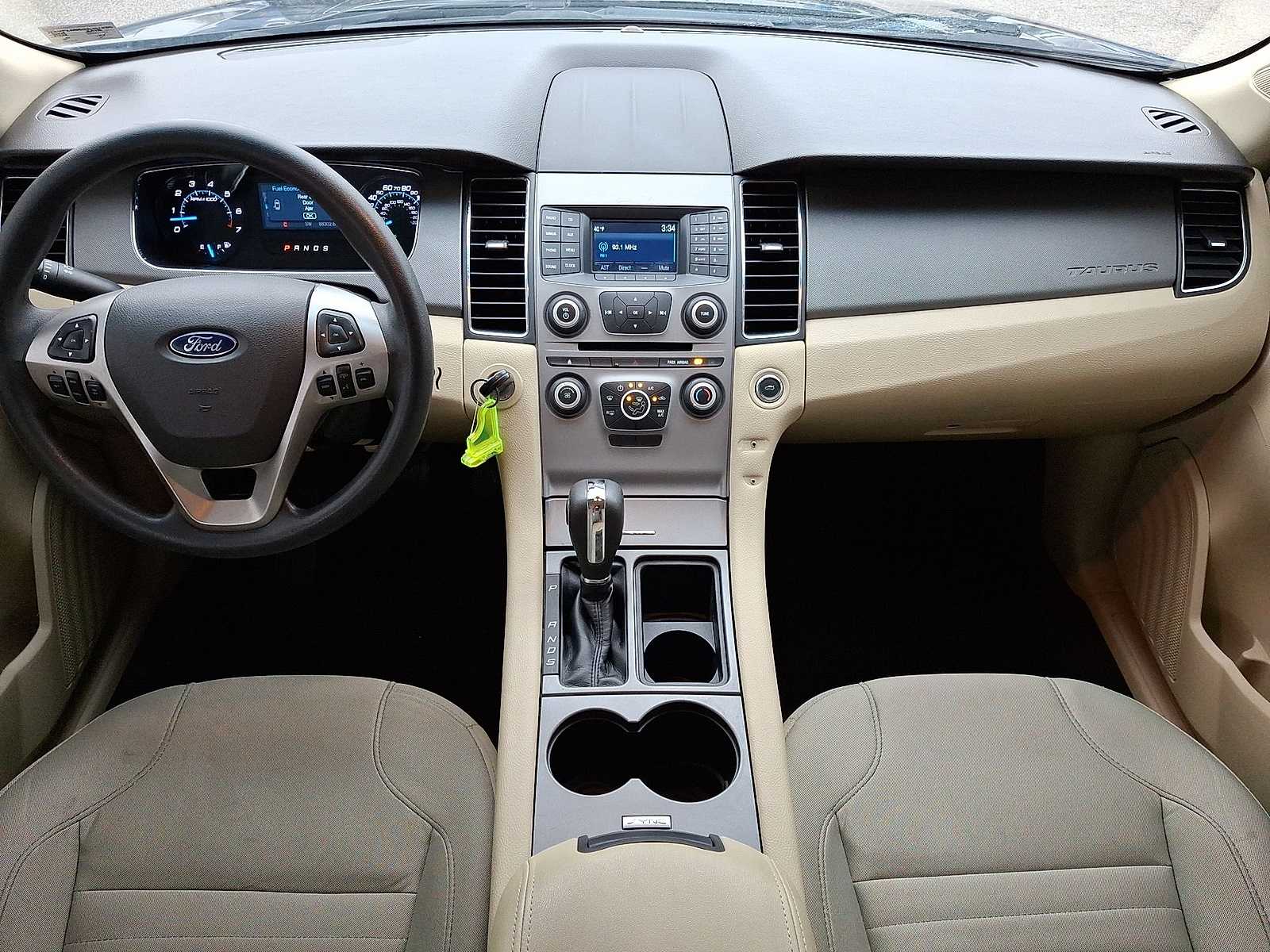 Thumbnail: 2018 Ford Taurus - 24