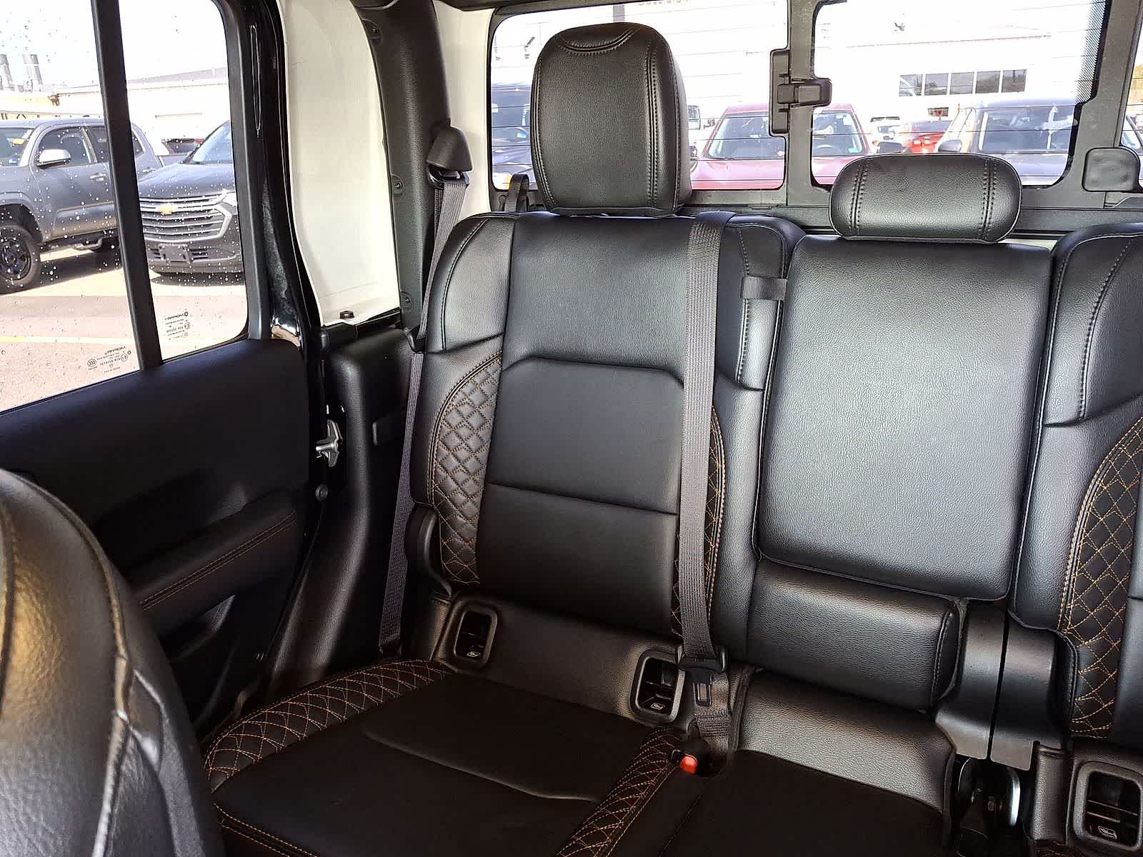 Thumbnail: 2023 Jeep Gladiator - 13