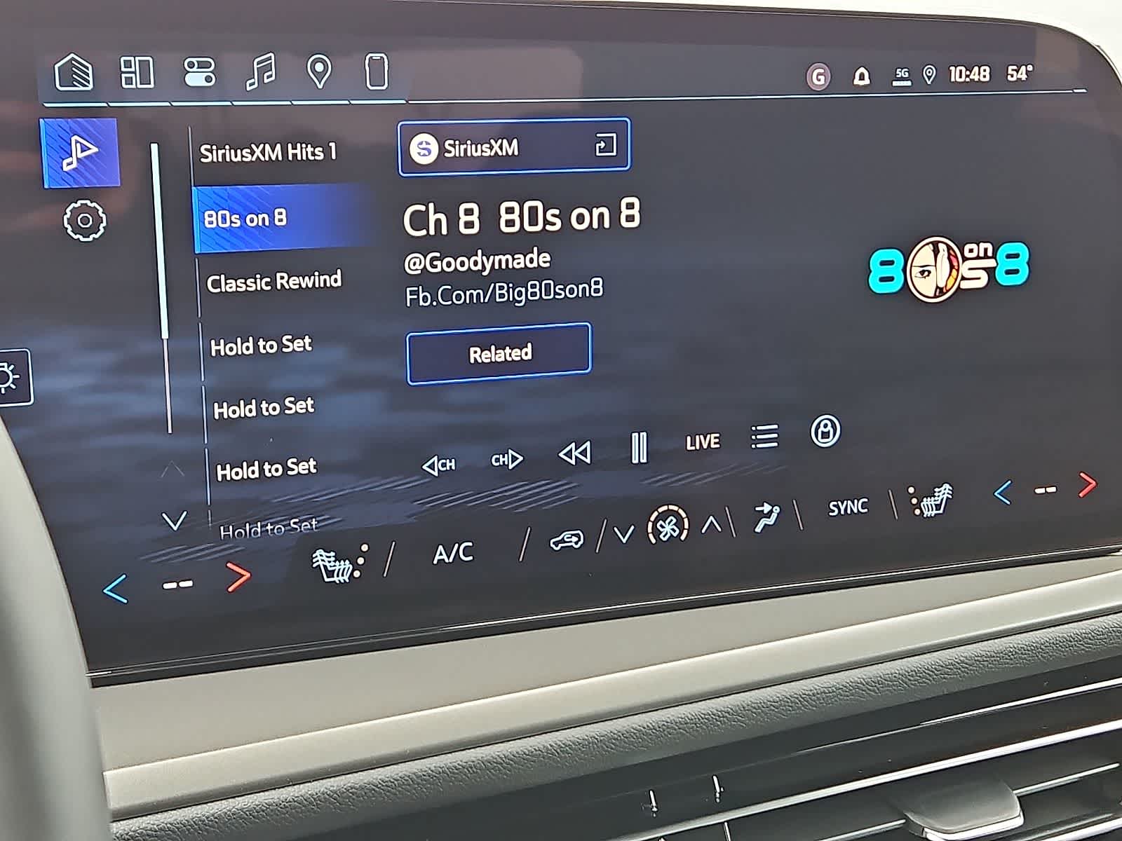 Thumbnail: 2026 Chevrolet Traverse - 15