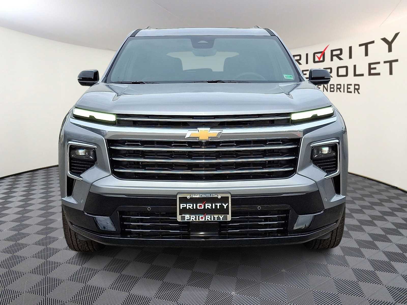 Thumbnail: 2026 Chevrolet Traverse - 2