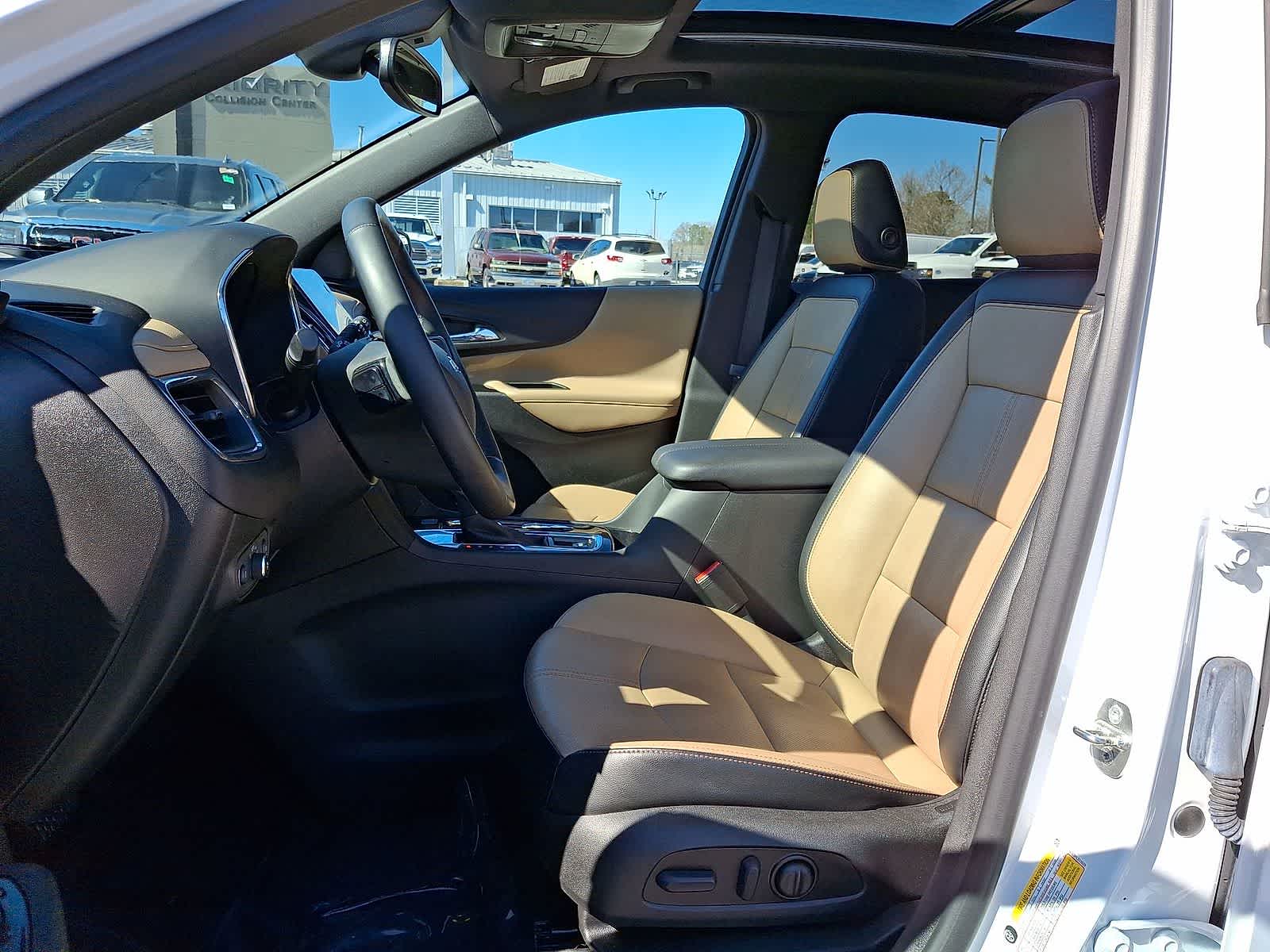 Thumbnail: 2023 Chevrolet Equinox - 26