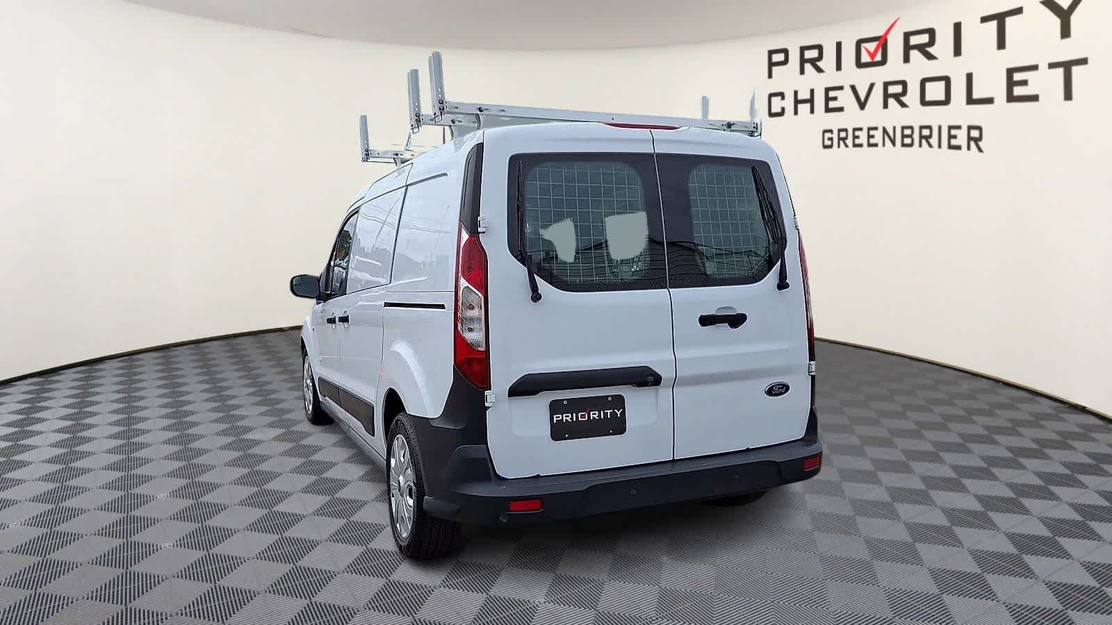 Thumbnail: 2020 Ford Transit Series - 7