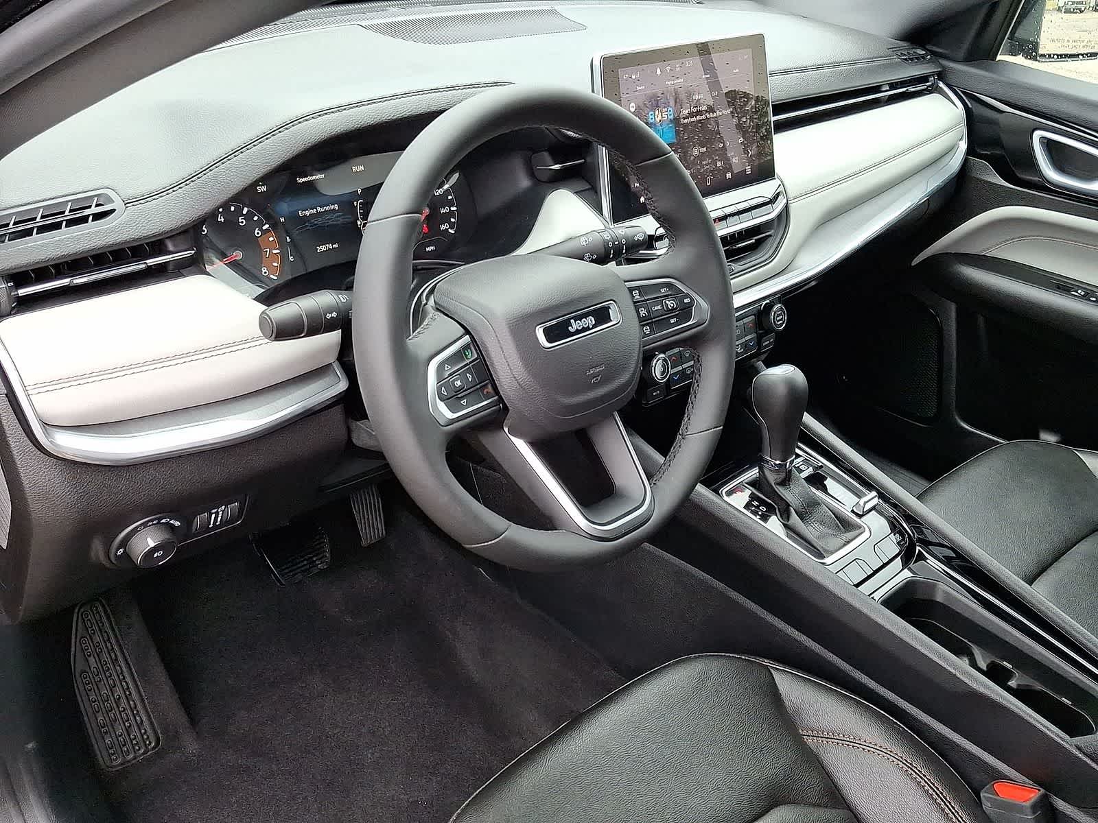Thumbnail: 2024 Jeep Compass - 16