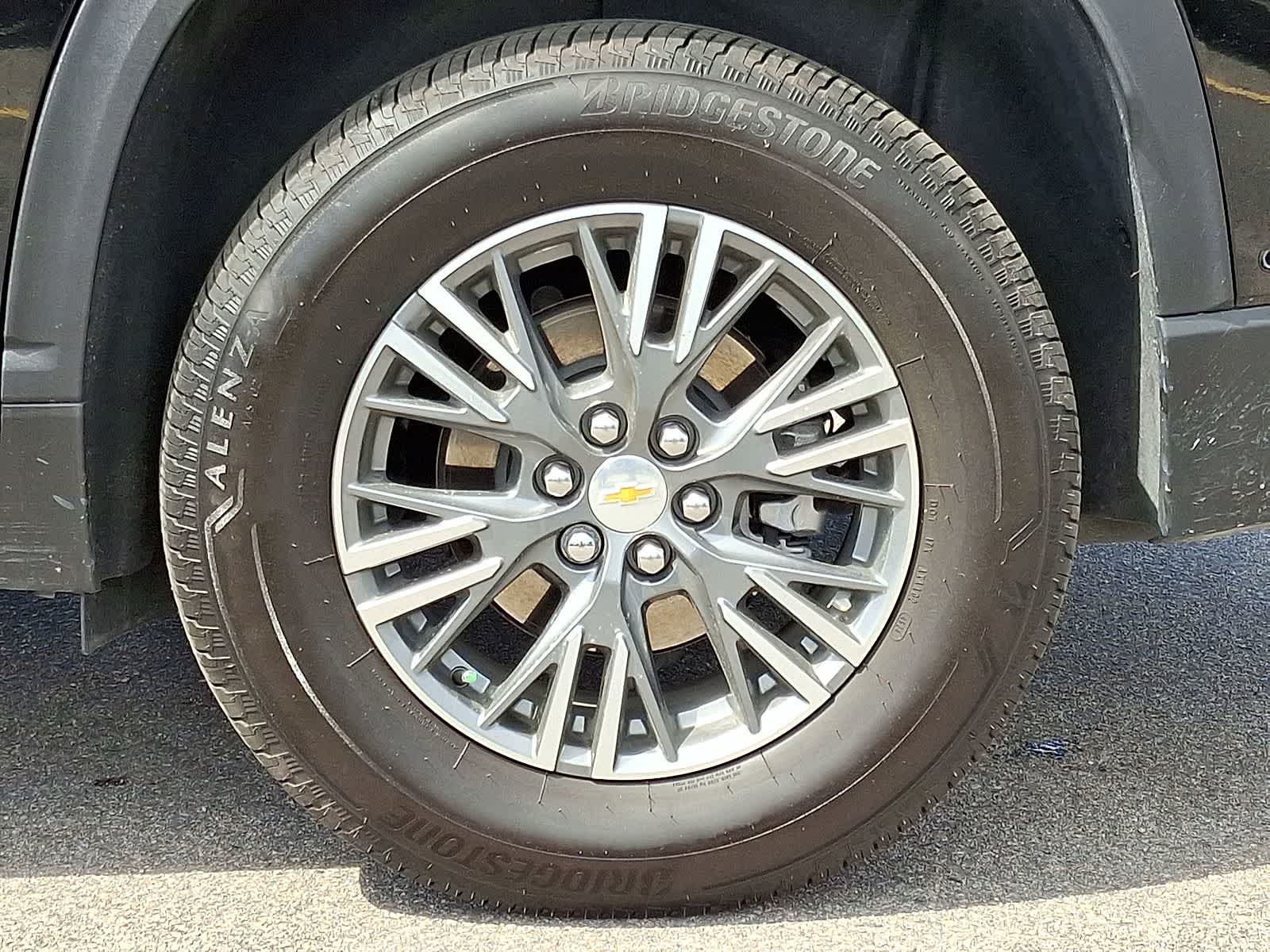 Thumbnail: 2025 Chevrolet Traverse - 39