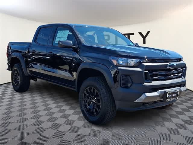 Thumbnail: 2025 Chevrolet Colorado - 3