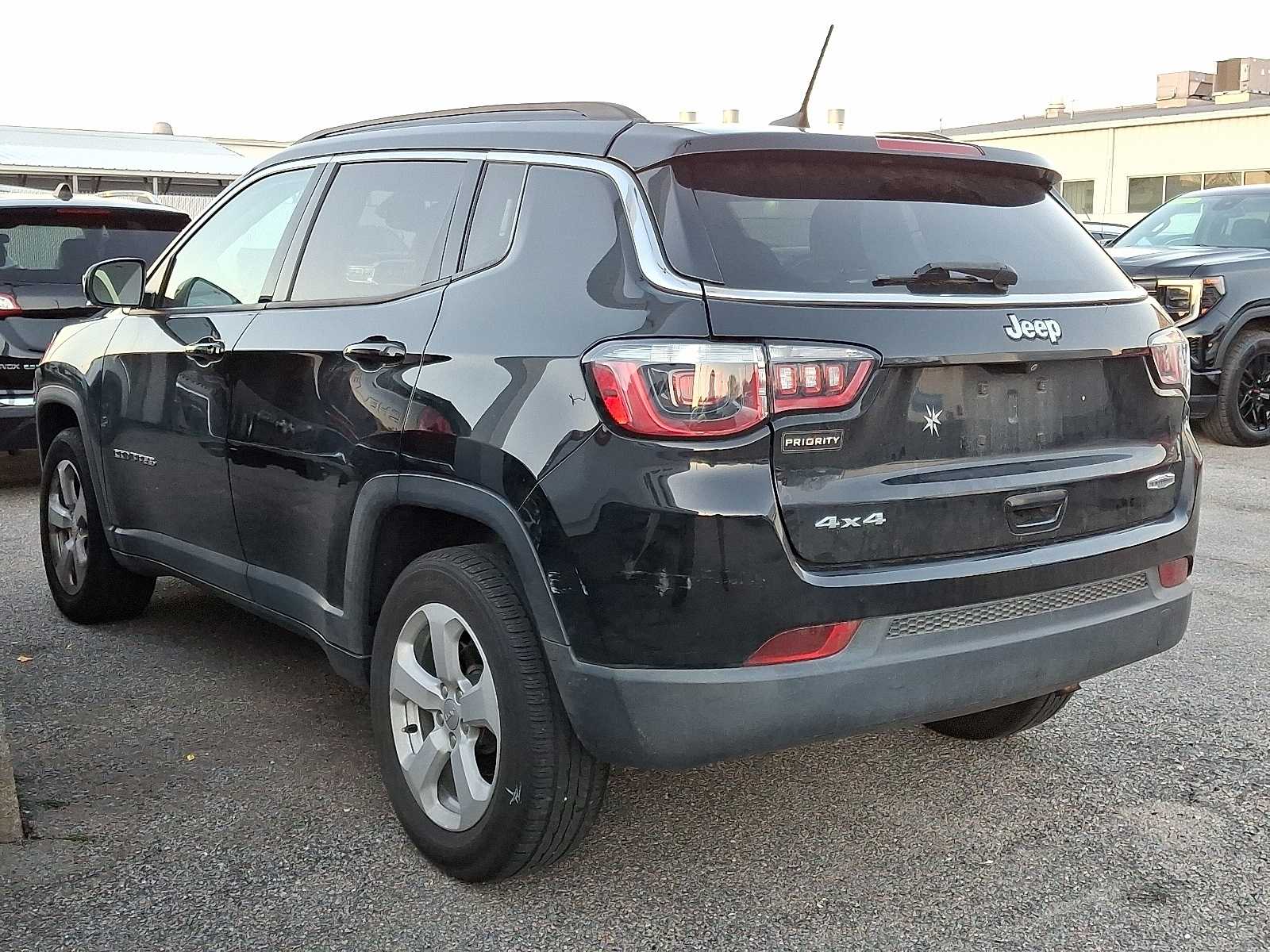 Thumbnail: 2019 Jeep Compass - 4