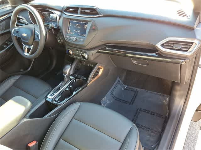 Thumbnail: 2023 Chevrolet TrailBlazer - 32