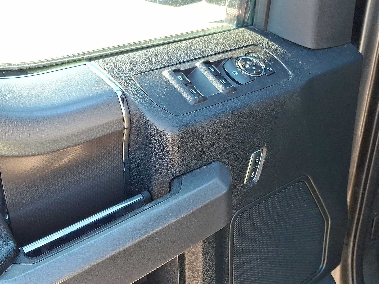 Thumbnail: 2016 Ford F-150 - 27