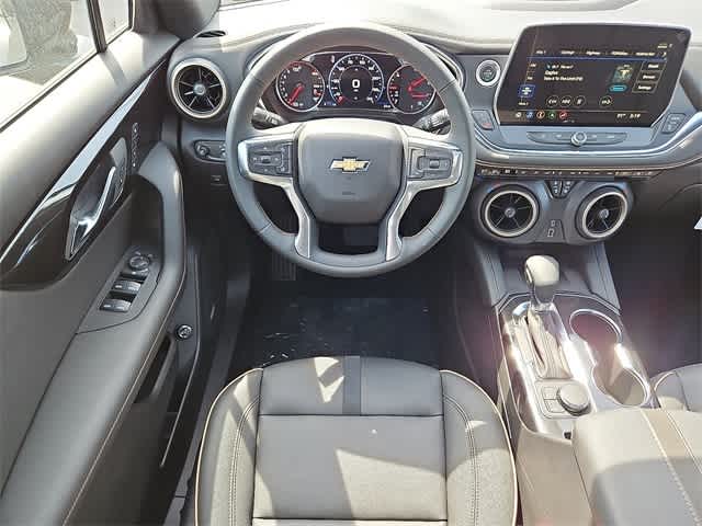 Thumbnail: 2025 Chevrolet Blazer - 8