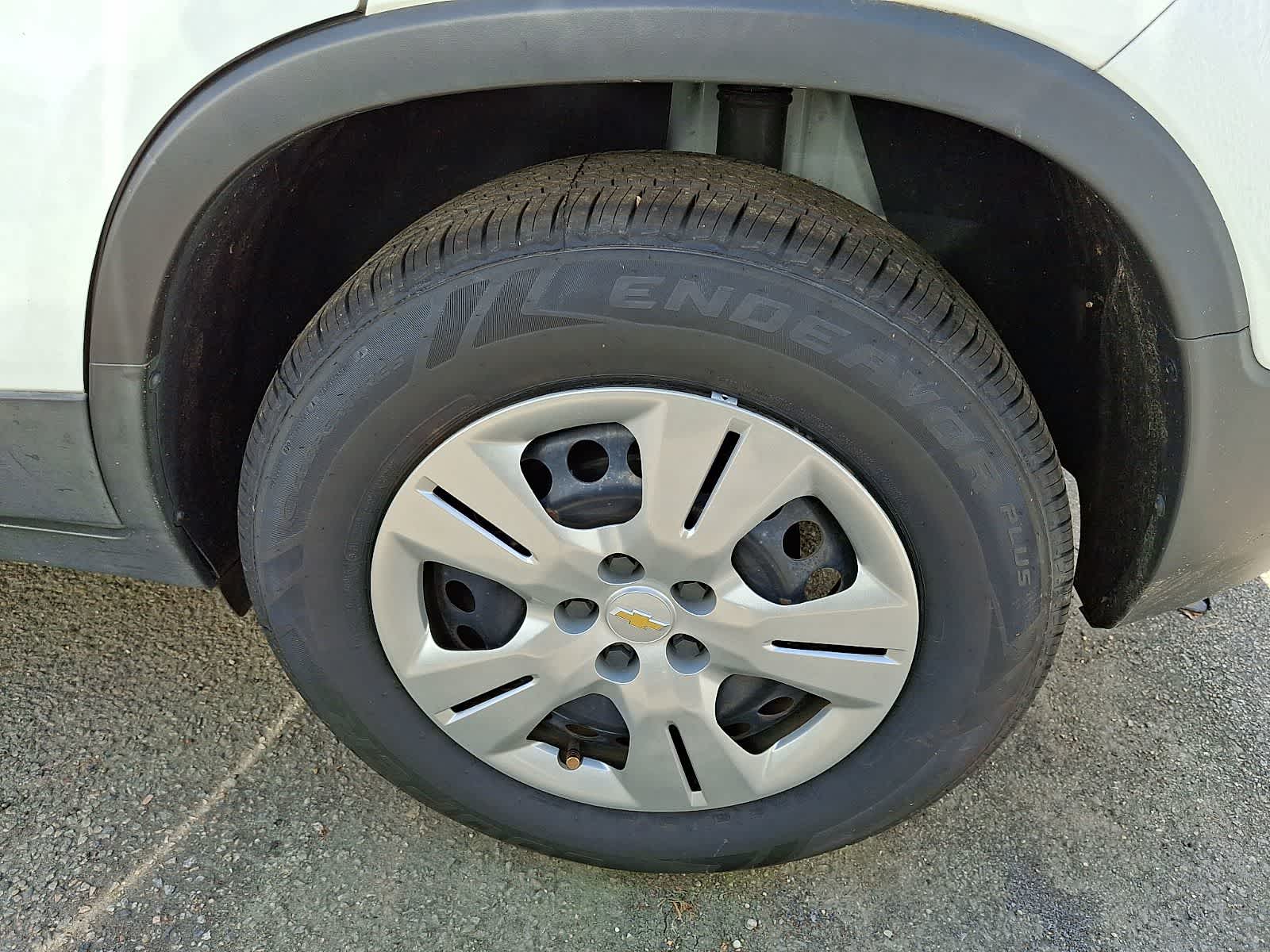 Thumbnail: 2016 Chevrolet Trax - 6