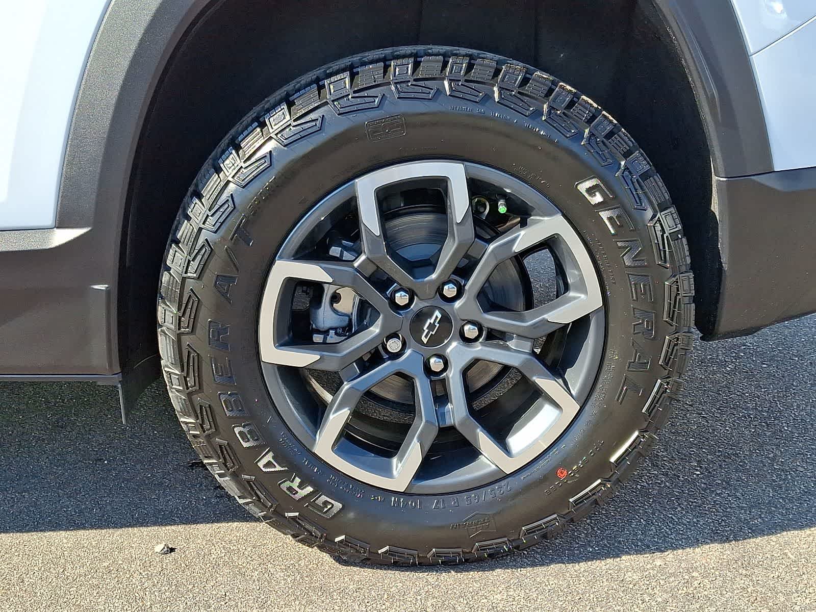 Thumbnail: 2026 Chevrolet Equinox - 7
