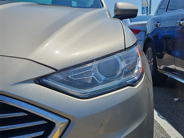 Thumbnail: 2017 Ford Fusion - 8