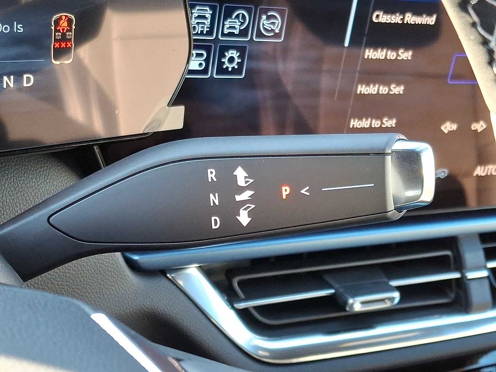 Thumbnail: 2025 Chevrolet Equinox - 8