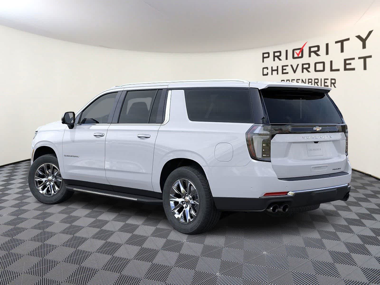 Thumbnail: 2026 Chevrolet Suburban - 3