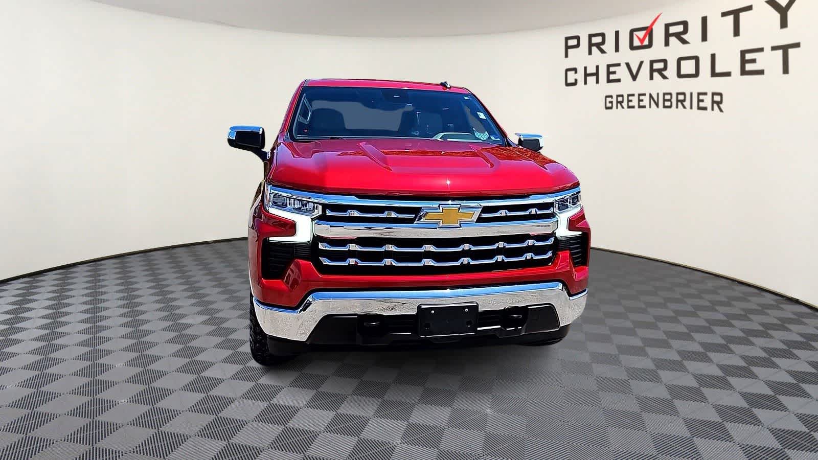 Thumbnail: 2023 Chevrolet Silverado 1500 - 3