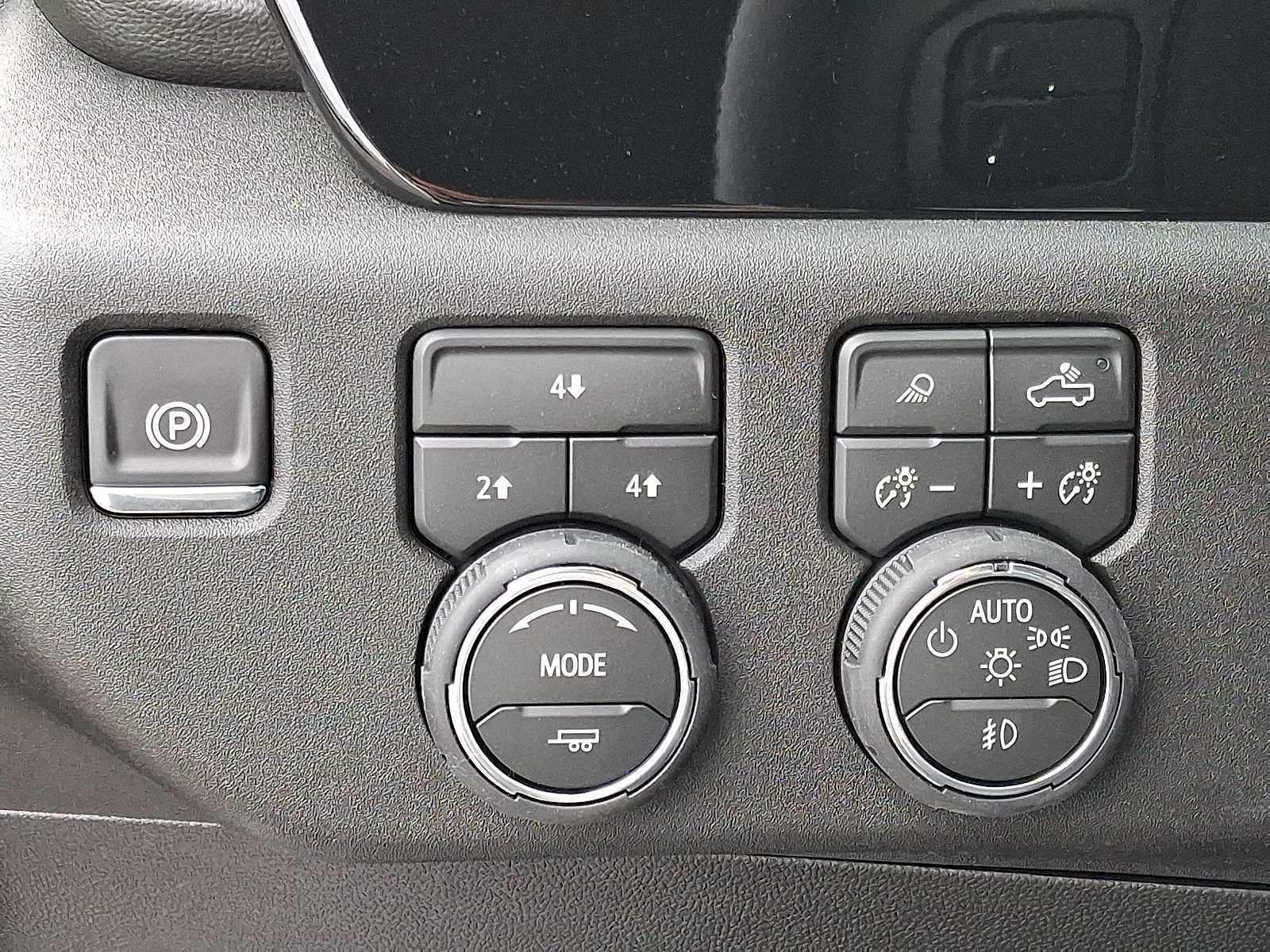 Thumbnail: 2026 Chevrolet Silverado 2500 - 19