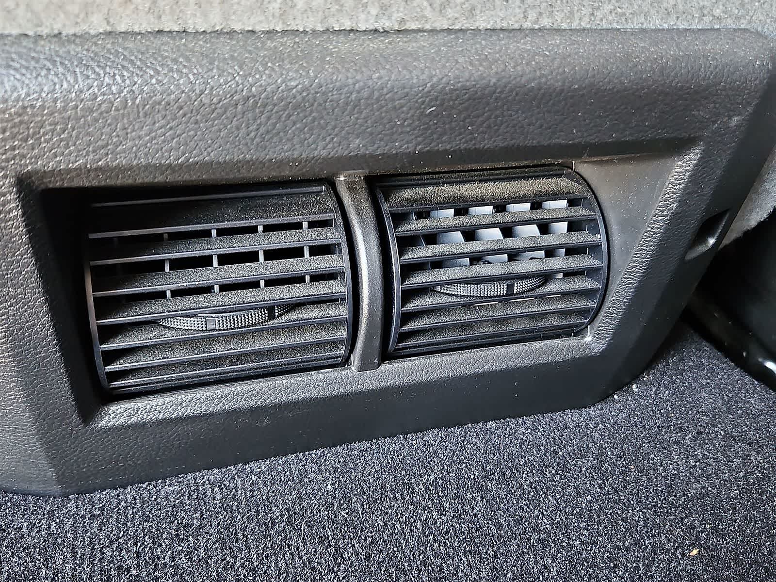 Thumbnail: 2019 RAM 1500 Classic - 25