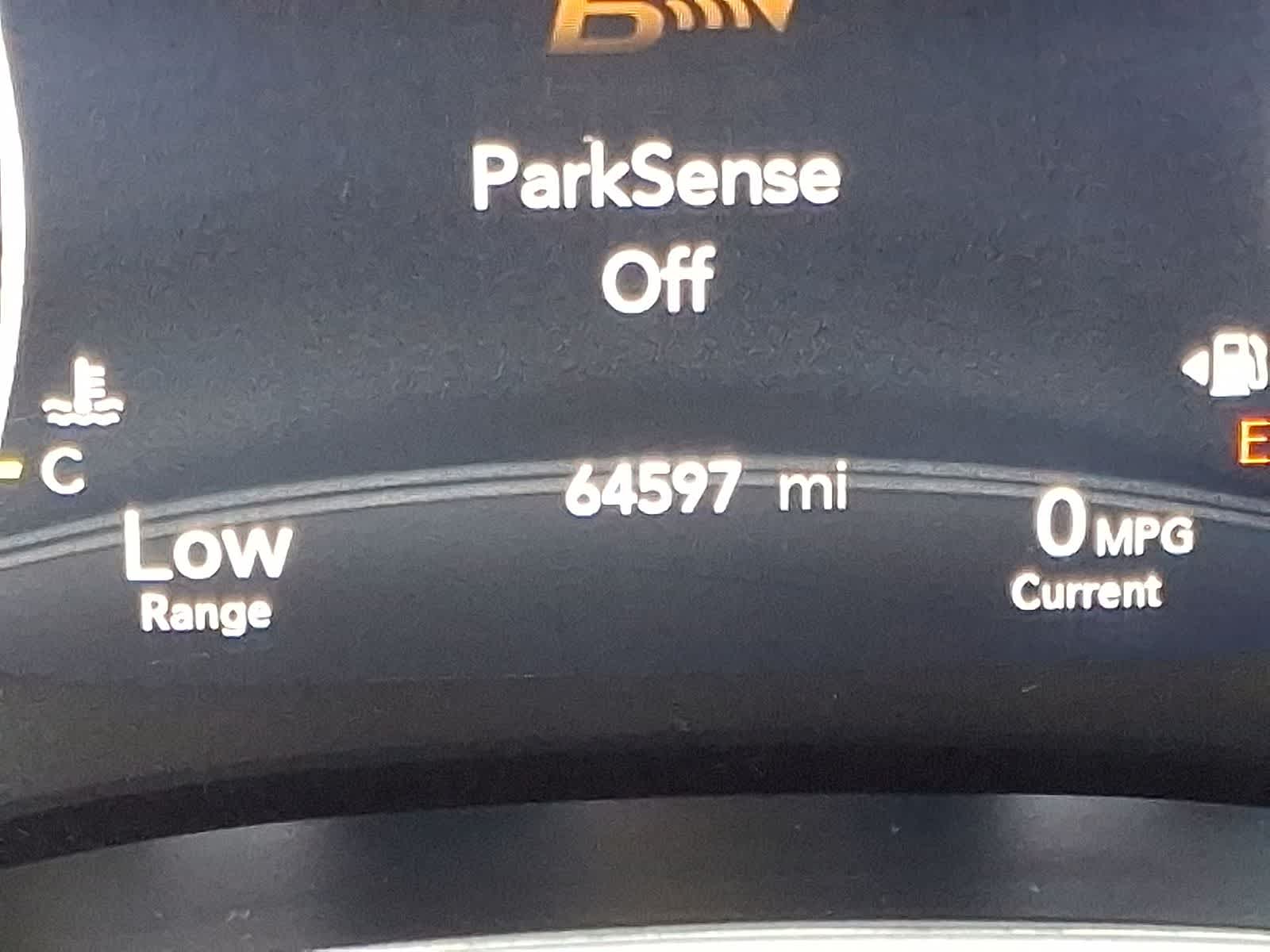 Thumbnail: 2023 Chrysler Pacifica - 15