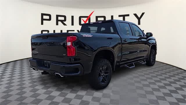 Thumbnail: 2021 Chevrolet Silverado 1500 - 8