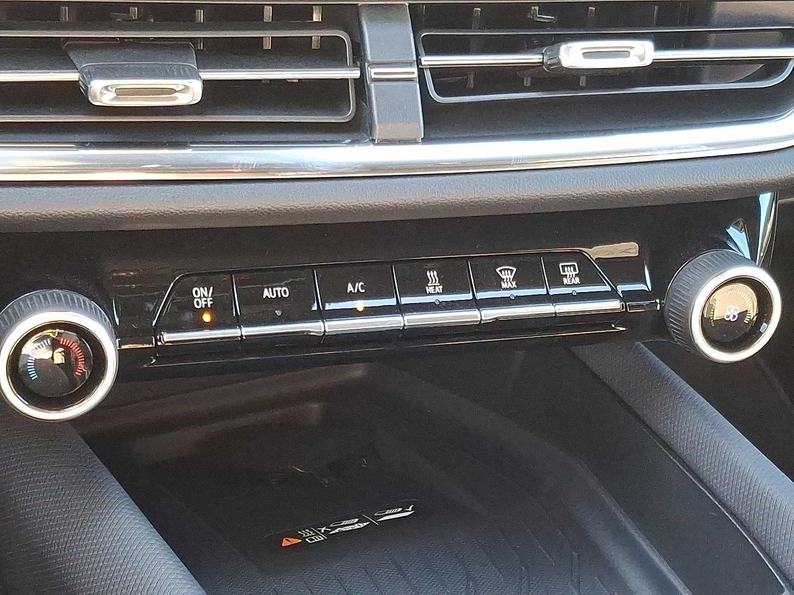 Thumbnail: 2025 Chevrolet Equinox - 9