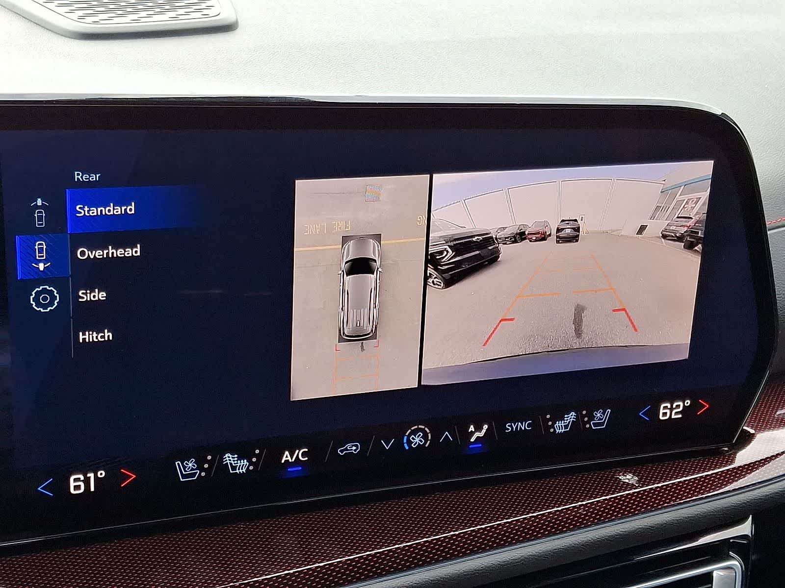 Thumbnail: 2026 Chevrolet Traverse - 21