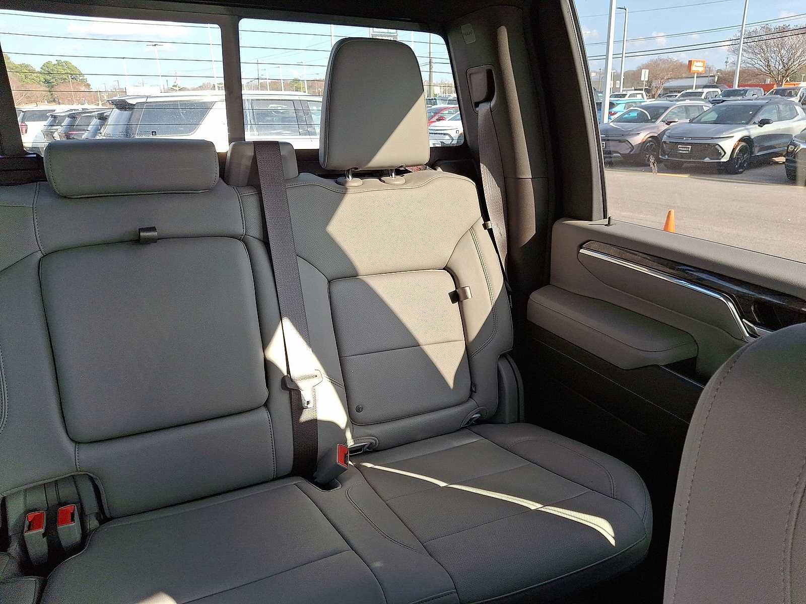 Thumbnail: 2024 Chevrolet Silverado 2500 - 15