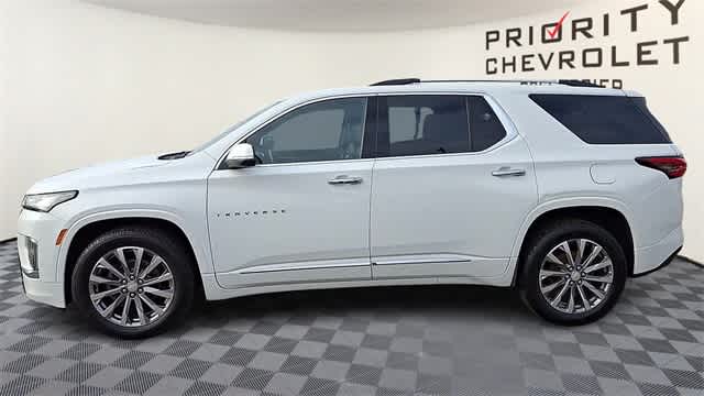 Thumbnail: 2023 Chevrolet Traverse - 5