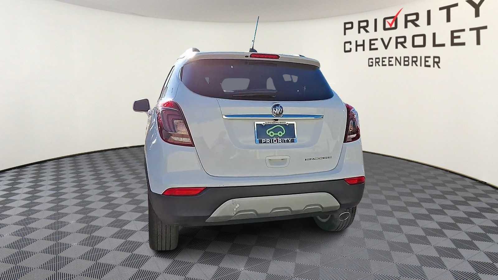 Thumbnail: 2022 Buick Encore - 7